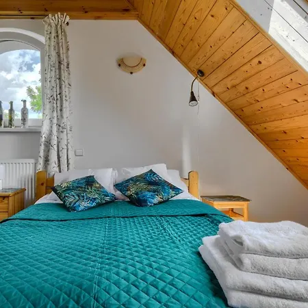 Siedlisko Kromienice Bed & Breakfast Krzywe (Mragowo)