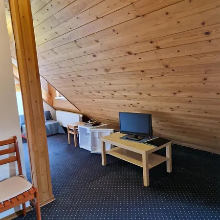 Siedlisko Kromienice Bed & Breakfast Krzywe (Mragowo)