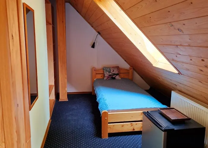 Siedlisko Kromienice 住宿加早餐酒店 Krzywe (Mragowo)